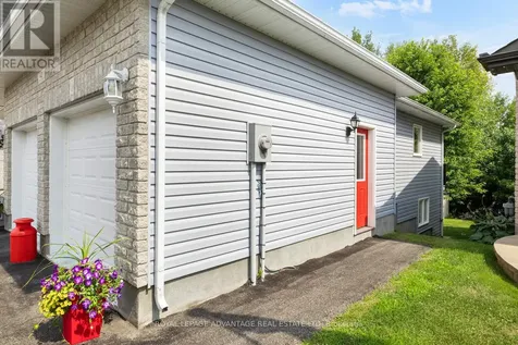 42 Code Crescent Smiths Falls ON K7A 0A9
