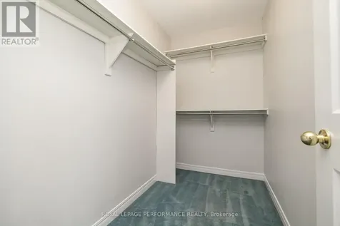 127 Finn Court Ottawa ON K1V 2C6