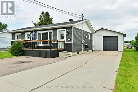 785 Eighth Street Renfrew ON K7V 1B5