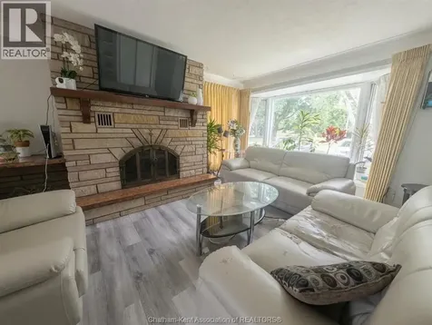 79 Dunvegan Drive Chatham ON N7M 4Z9