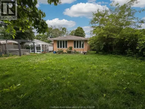 79 Dunvegan Drive Chatham ON N7M 4Z9