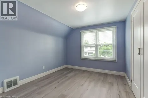 234 East 27th Street Hamilton ON L8V 3G4