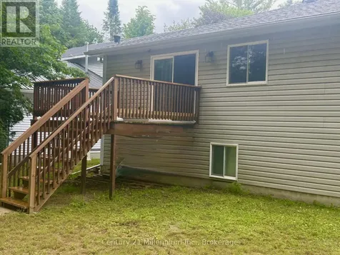 15 Savarin Street Wasaga Beach ON L9Z 2N8