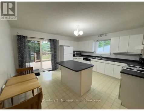 15 Savarin Street Wasaga Beach ON L9Z 2N8