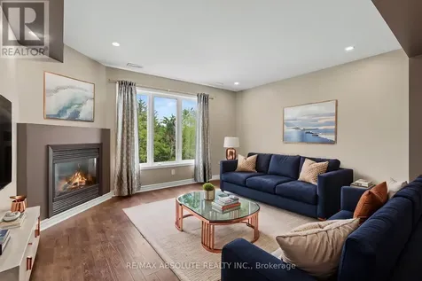 294 Cresthaven Drive Ottawa ON K2G 6W4