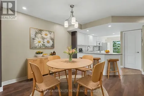 294 Cresthaven Drive Ottawa ON K2G 6W4