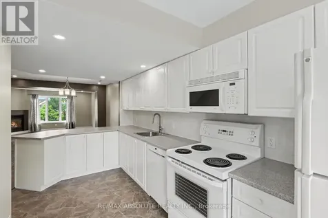294 Cresthaven Drive Ottawa ON K2G 6W4