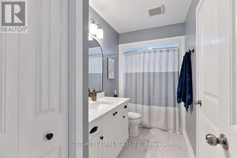 34 Selkirk Street Petawawa ON K8H 1P2