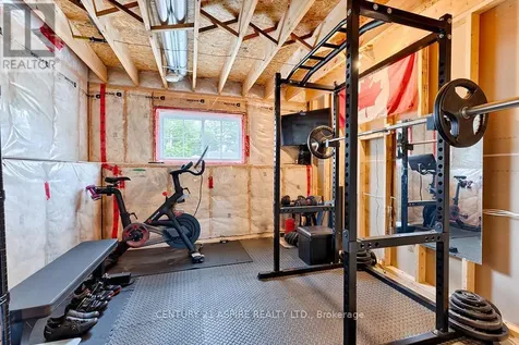 34 Selkirk Street Petawawa ON K8H 1P2