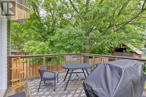 34 Selkirk Street Petawawa ON K8H 1P2