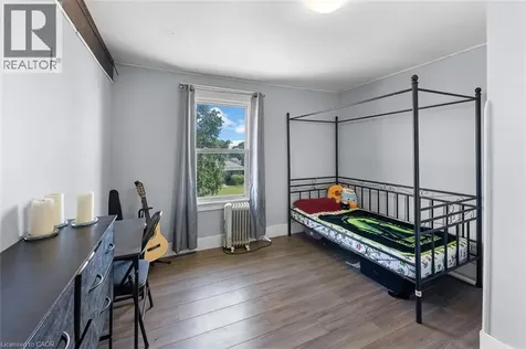 221 Bowen Road Fort Erie ON L2A 2Y6