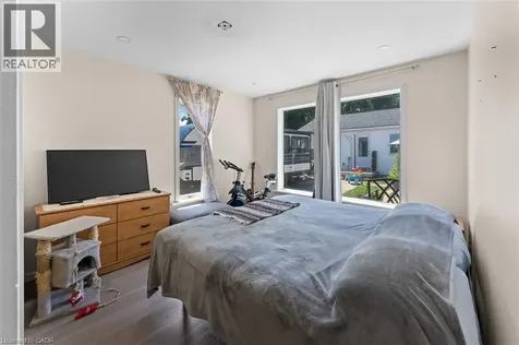 221 Bowen Road Fort Erie ON L2A 2Y6