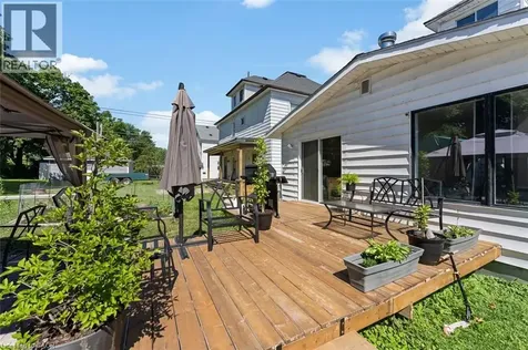 221 Bowen Road Fort Erie ON L2A 2Y6