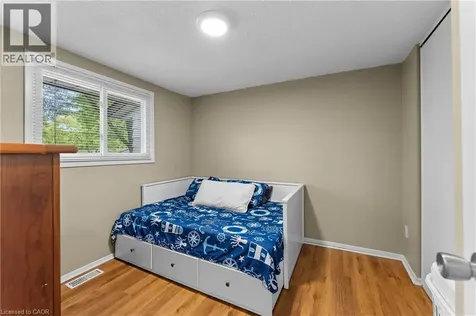 3322 Addison Avenue Niagara Falls ON L2J 3L1