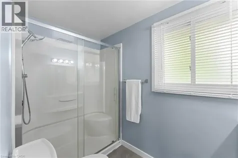 3322 Addison Avenue Niagara Falls ON L2J 3L1