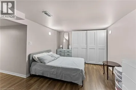 3322 Addison Avenue Niagara Falls ON L2J 3L1