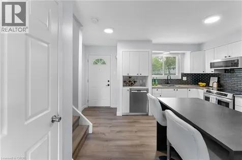 3322 Addison Avenue Niagara Falls ON L2J 3L1