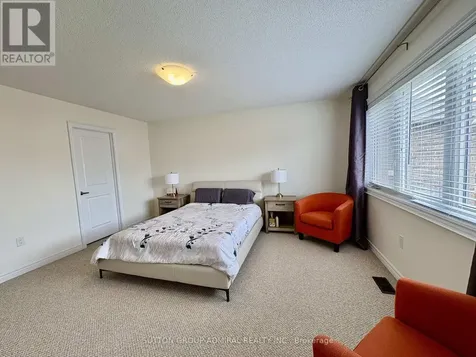 55 Duggan Street Aurora ON L4G 0Y9