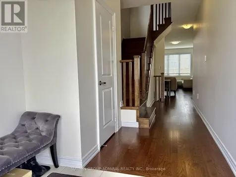 55 Duggan Street Aurora ON L4G 0Y9