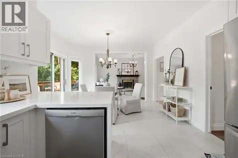 28 Taywood Court Hamilton ON L9H 7A2