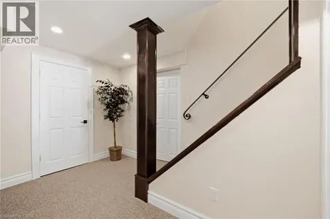 28 Taywood Court Hamilton ON L9H 7A2