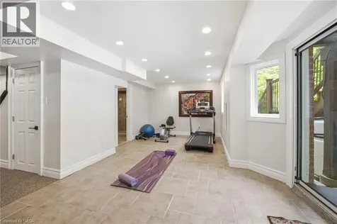 28 Taywood Court Hamilton ON L9H 7A2