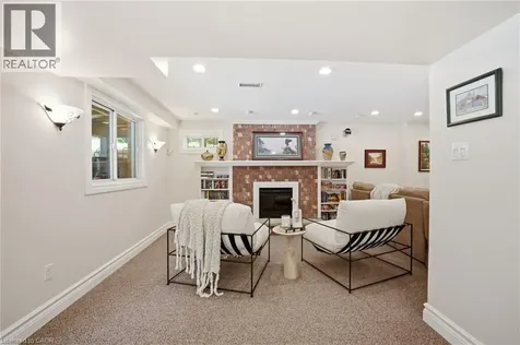 28 Taywood Court Hamilton ON L9H 7A2