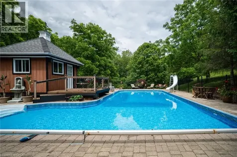 28 Taywood Court Hamilton ON L9H 7A2