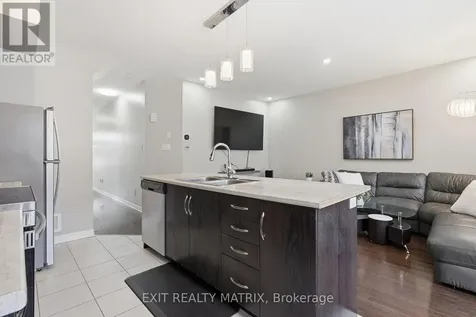 552 Via Mattino Way Ottawa ON K2J 6B8
