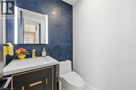 2029 Kempton Park Drive Mississauga ON L5M 2Z4