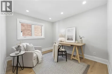 2029 Kempton Park Drive Mississauga ON L5M 2Z4
