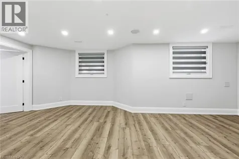 2029 Kempton Park Drive Mississauga ON L5M 2Z4