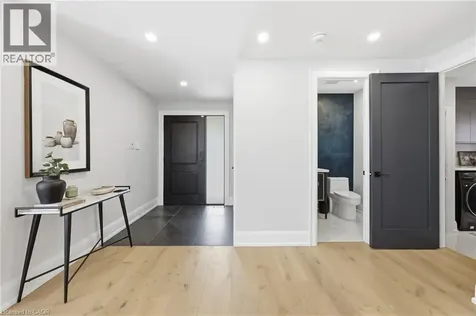 2029 Kempton Park Drive Mississauga ON L5M 2Z4