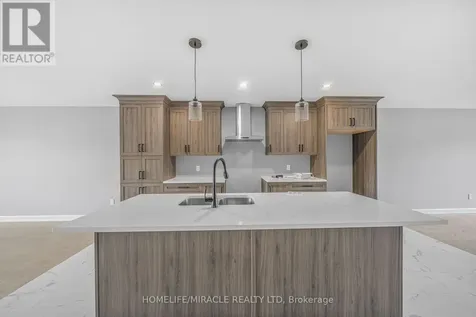 21 Portland Drive Cornwall ON K6H 0J4