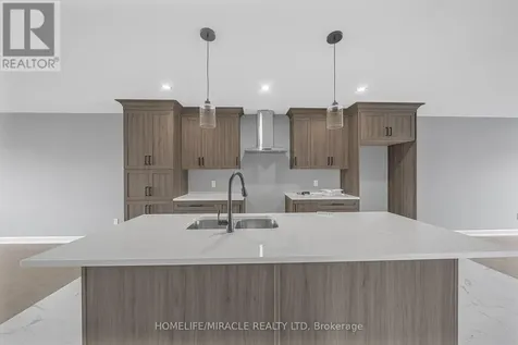 21 Portland Drive Cornwall ON K6H 0J4