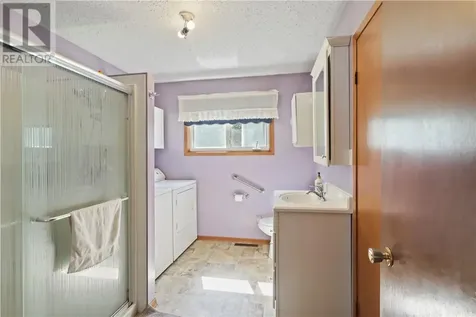 1361 Rose Marie Avenue Sudbury ON P3A 4E4