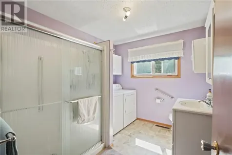 1361 Rose Marie Avenue Sudbury ON P3A 4E4