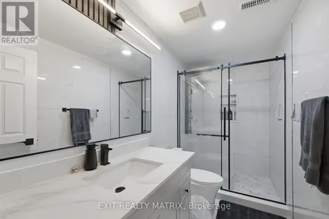 1511 Rumford Drive Ottawa ON K4A 4B7