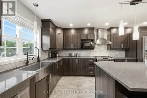 1511 Rumford Drive Ottawa ON K4A 4B7