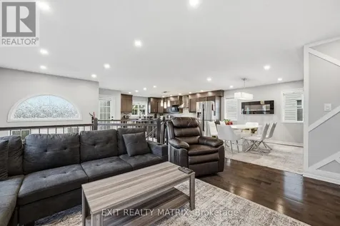 1511 Rumford Drive Ottawa ON K4A 4B7