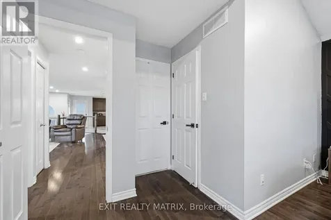 1511 Rumford Drive Ottawa ON K4A 4B7