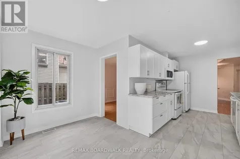 735 Clearcrest Crescent Ottawa ON K4A 3E7
