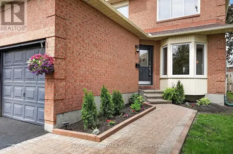 735 Clearcrest Crescent Ottawa ON K4A 3E7
