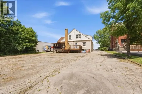1260 Highway 8 Stoney Creek ON L8E 5Y3