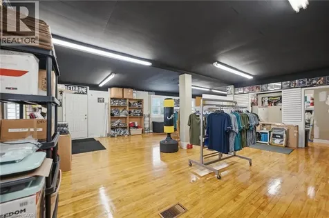 1260 Highway 8 Stoney Creek ON L8E 5Y3