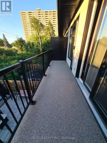 2691 Violet Street Ottawa ON K2B 6X1