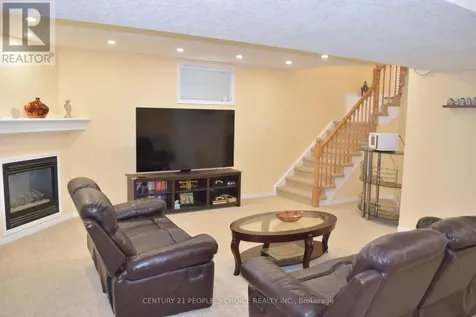 19 Mckitrick Drive Orangeville ON L9W 5C2