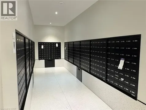 195 Commerce Street Vaughan ON L4K 0P9