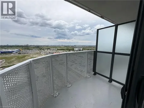 195 Commerce Street Vaughan ON L4K 0P9
