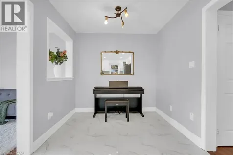 2435 Coho Way Oakville ON L6M 0G7